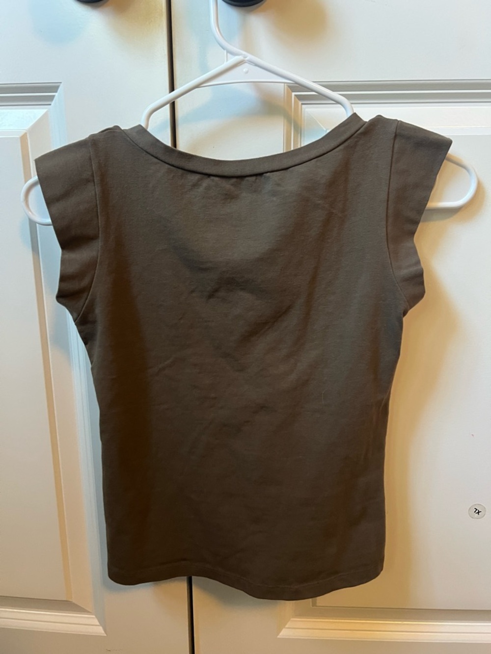 Brown top - Picture 4 of 4